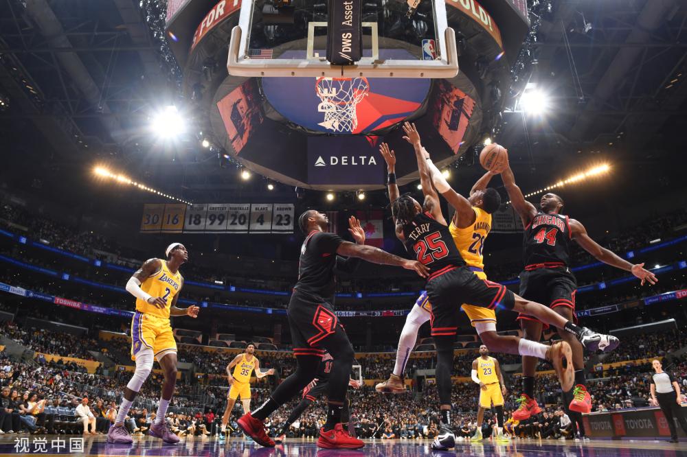 陷入犯规麻 陷入犯规麻