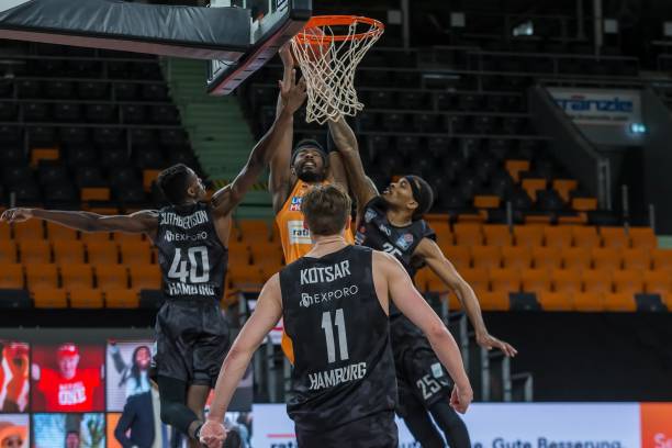 核心球员出 核心球员出