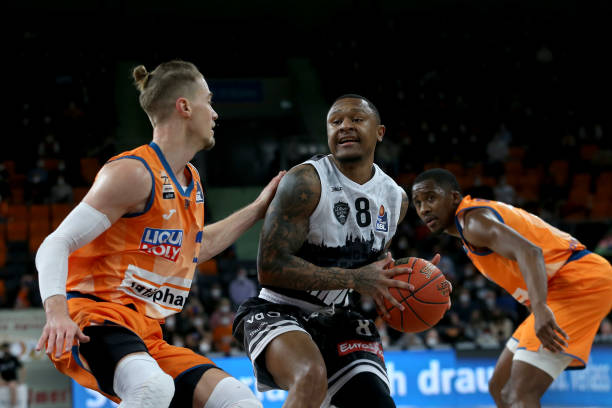 比赛的下半 比赛的下半