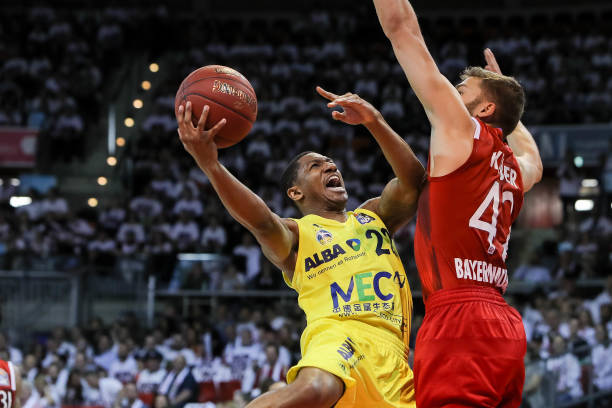 但对于熊竞 但对于熊竞