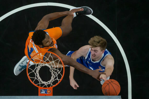 更广泛交流 更广泛交流